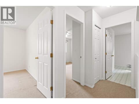Photo 18 of 4202 Alexis Park Drive Unit# 221, Alexis Park, Vernon