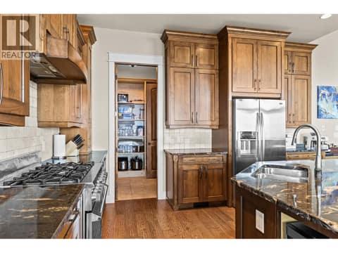 Photo 14 of 942 Hewetson Avenue, Upper Mission, Kelowna