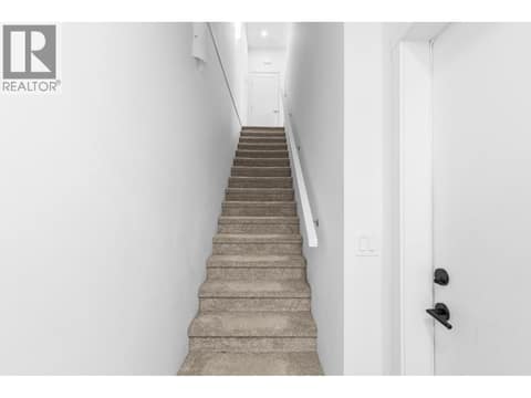 Photo 3 of 610 Academy Way Unit# 19, University District, Kelowna