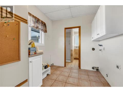 Photo 11 of 760 Hudson Street, Uplands/Redlands, Penticton