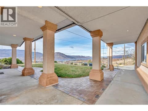 Photo 5 of 760 Hudson Street, Uplands/Redlands, Penticton