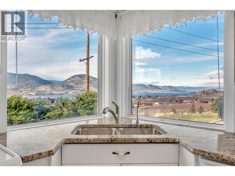 Photo 9 of 760 Hudson Street, Uplands/Redlands, Penticton