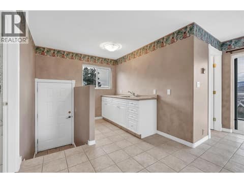 Studio Suite at 760 Hudson Street, Uplands/Redlands, Penticton