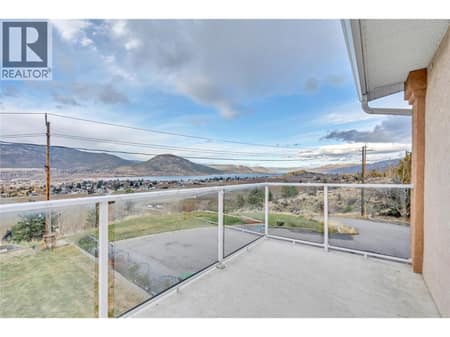 Studio Suite Deck at 760 Hudson Street, Uplands/Redlands, Penticton