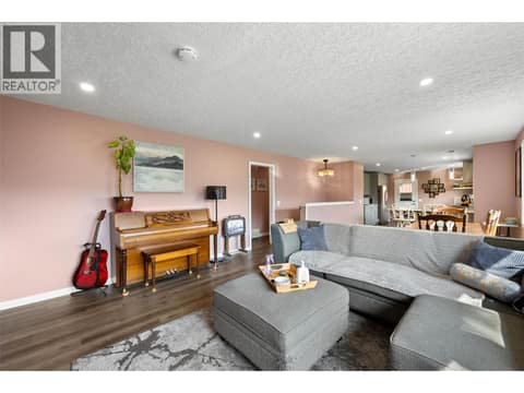 Photo 3 of 4326 KARINDALE Road, Westsyde, Kamloops