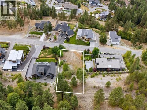 LOT LINES ARE FOR MARKETING PURPOSES ONLY. BUYER TO CONFIRM LOT BOUNDARIES WITH THE APPROPRIATE GOVERNING BODY DIRECTLY IF DEEMED IMPORTANT. at 138 FLAGSTONE Rise, Naramata Rural