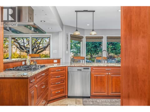 Photo 11 of 3221 Crosby Road, Bella Vista, Vernon