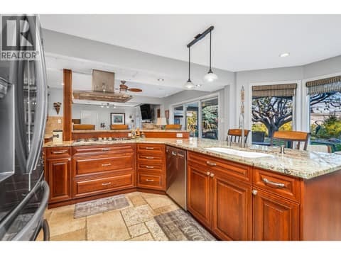 Photo 12 of 3221 Crosby Road, Bella Vista, Vernon