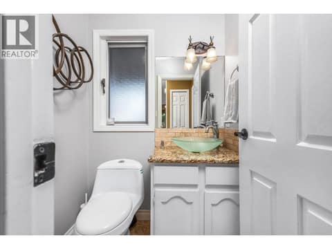 Photo 21 of 3221 Crosby Road, Bella Vista, Vernon