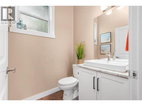 Photo 11 of 2893 Robinson Road Unit# 7, Lake Country North West