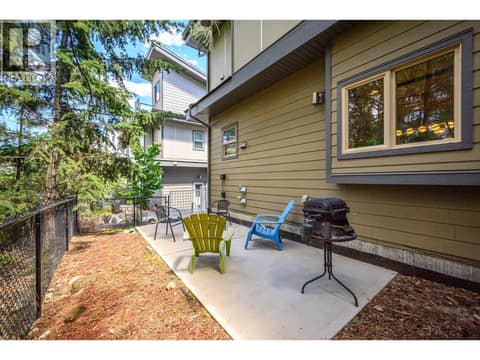 Fenced back yard at 2893 Robinson Road Unit# 7, Lake Country North West