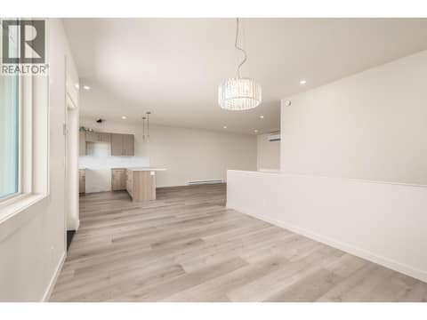 Photo 13 of 4311 Painted Turtle Drive, Alexis Park, Vernon