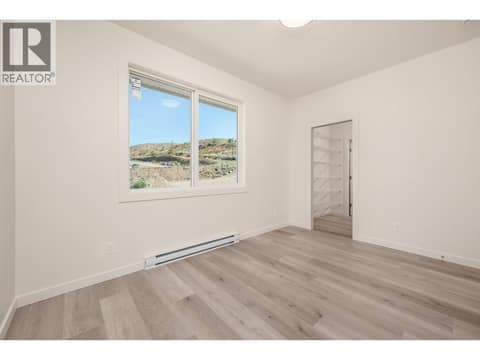 Photo 17 of 4311 Painted Turtle Drive, Alexis Park, Vernon