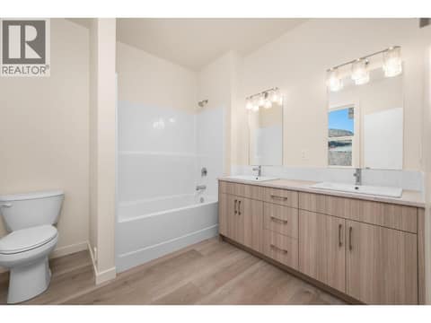Photo 19 of 4311 Painted Turtle Drive, Alexis Park, Vernon