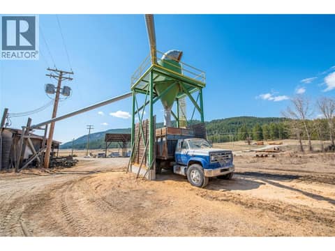 Photo 11 of 17 Bear Valley Road, Lumby Valley