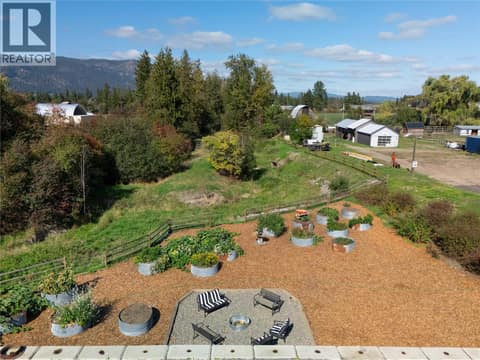 17 - 5' diameter garden beds! at 1130 Thomas Hayes Road, Armstrong/ Spall., Spallumcheen