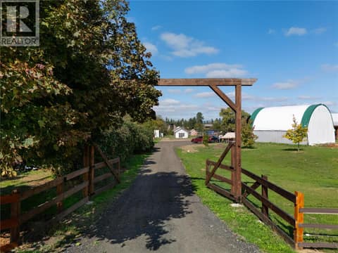 Come on in! at 1130 Thomas Hayes Road, Armstrong/ Spall., Spallumcheen