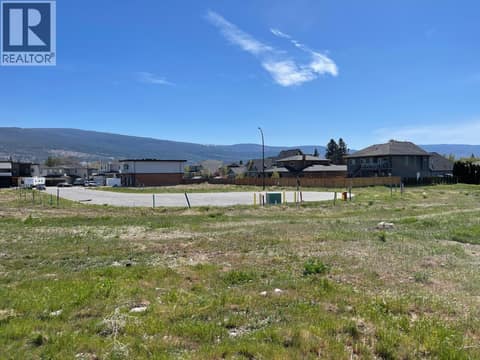 Photo 9 of 1712 Treffry Place, Trout Creek, Summerland