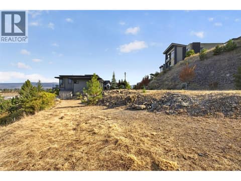 Photo 11 of 1767 Scott Crescent, West Kelowna Estates