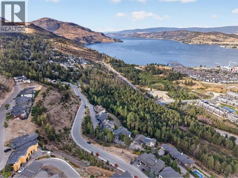 Photo 15 of 1767 Scott Crescent, West Kelowna Estates