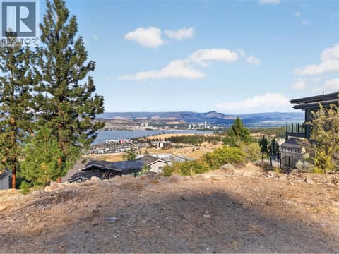 Photo 9 of 1767 Scott Crescent, West Kelowna Estates