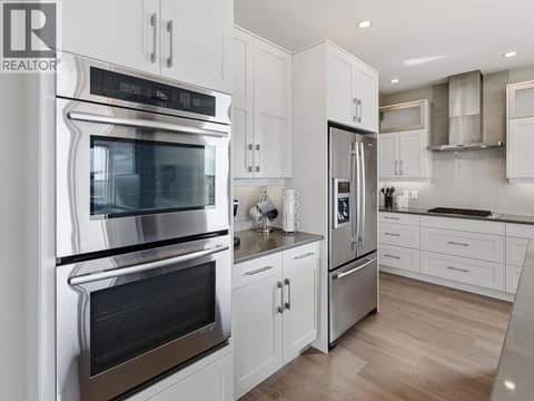 Photo 9 of 1673 Travertine Drive, Lake Country South West