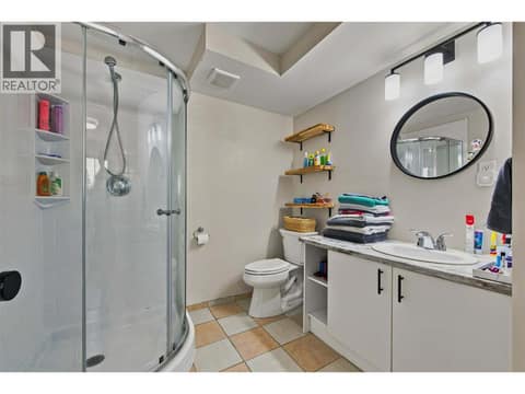 Photo 23 of 3173 Coventry Crescent, Glenrosa, West Kelowna