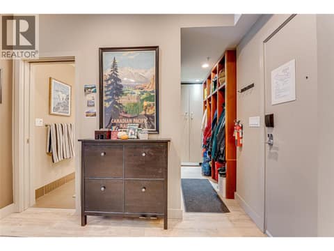 Photo 4 of 30 Monashee Road Unit# 203, Silver Star, Vernon