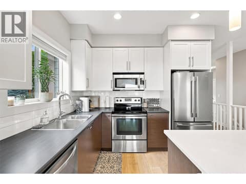Photo 8 of 2200 LINFIELD Drive Unit# 32, Aberdeen, Kamloops