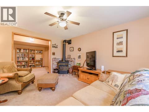 Photo 23 of 116 Larsen Avenue, Enderby / Grindrod