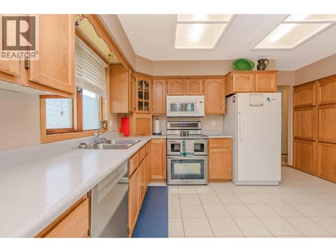 Photo 8 of 116 Larsen Avenue, Enderby / Grindrod
