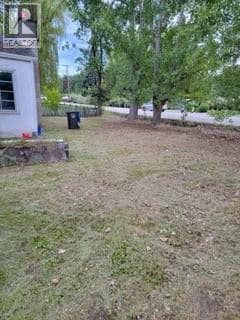 Photo 4 of 11283 Bottom Wood Lake Road, Lake Country East / Oyama