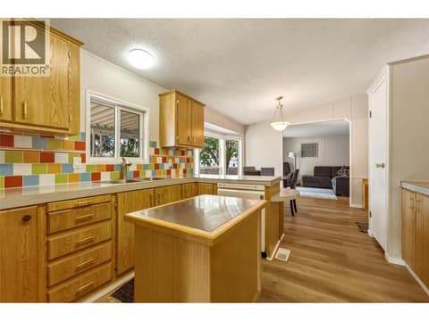 Photo 10 of 6710 Tronson Road Unit# 214, Okanagan Landing, Vernon