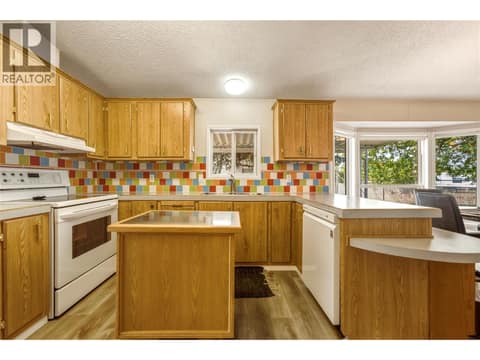 Photo 11 of 6710 Tronson Road Unit# 214, Okanagan Landing, Vernon