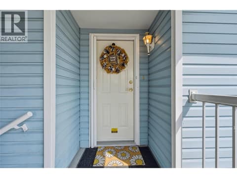 Photo 2 of 6710 Tronson Road Unit# 214, Okanagan Landing, Vernon