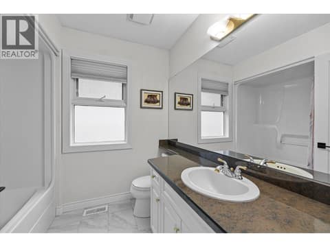 Main upstairs bathroom at 4187 Gallaghers Crescent, South East Kelowna