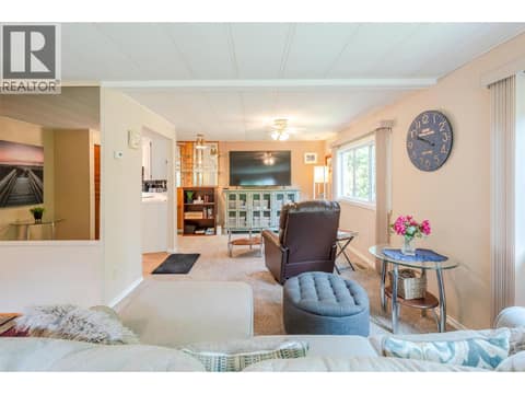 Photo 10 of 8487 97 Highway Unit# 3, Oliver Rural