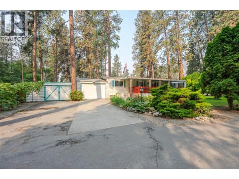 Photo 50 of 8487 97 Highway Unit# 3, Oliver Rural