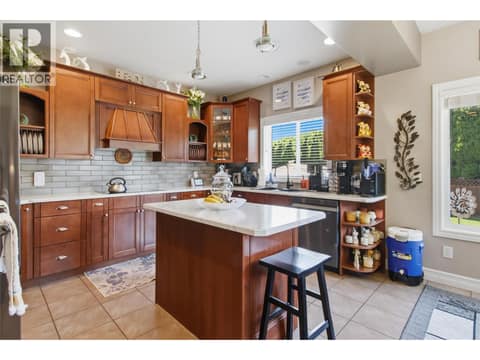 Photo 8 of 614 SAGEBRUSH Court, Westsyde, Kamloops