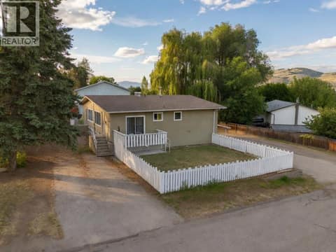 Photo 4 of 4018 Pleasant Valley Road, East Hill, Vernon