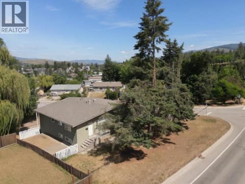 Photo 6 of 4018 Pleasant Valley Road, East Hill, Vernon