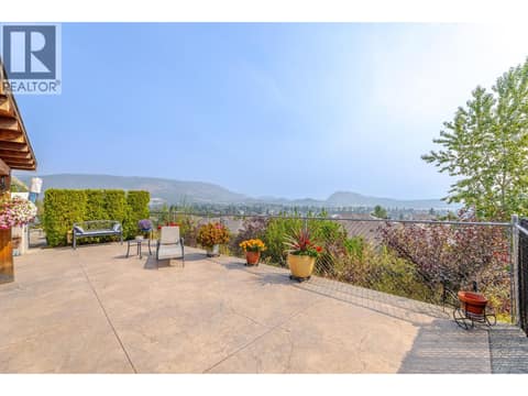 Photo 21 of 3689 Morningside Drive, Glenrosa, West Kelowna