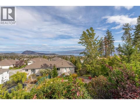 Photo 24 of 3689 Morningside Drive, Glenrosa, West Kelowna