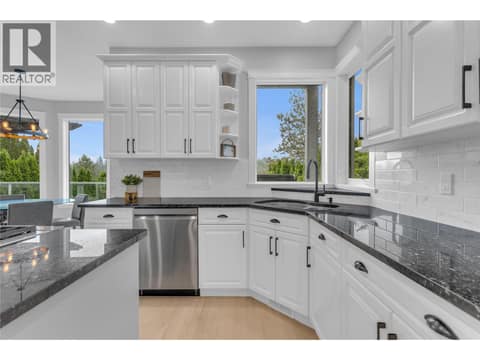 Photo 18 of 2177 Breckenridge Court, Dilworth Mountain, Kelowna