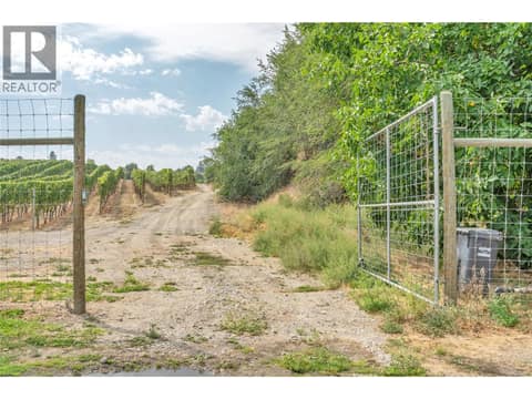 Photo 10 of 1170 CORBISHLEY Avenue, Uplands/Redlands, Penticton