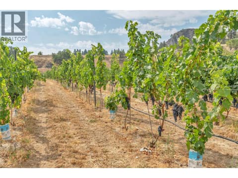 Photo 12 of 1170 CORBISHLEY Avenue, Uplands/Redlands, Penticton