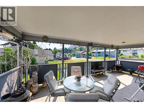 Photo 13 of 21 Kelso Crescent, Dallas, Kamloops