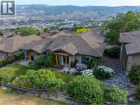 Photo 3 of 1542 GOLF RIDGE Drive, Sun Rivers, Kamloops