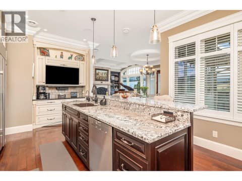 Photo 23 of 602 Falcon Point Way, Predator Ridge, Vernon