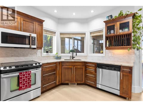 Photo 3 of 5185 Cobble Court, Upper Mission, Kelowna